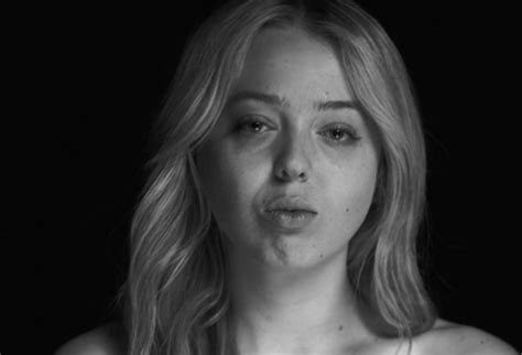 Sep 8, 2019 · Tiffany Trump suggestively looks into the camera in a 30-minute-long black-and-white clip similar to one her mother Marla Maples filmed in New York November 2015 a year before Trump's election. 